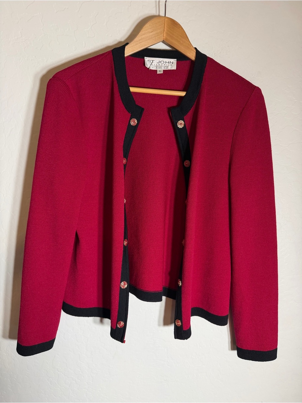 St. John Collection by Marie Gray Red Black Cardigan Gold Floral Buttons 6